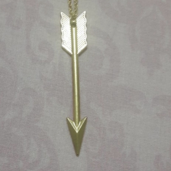Sweater Length Arrow Necklace - Picture 2 of 4